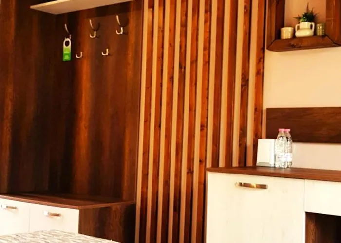 мяхова къща 2*